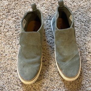 TOMS Women’s Olive Suede Slip-On Sneakers